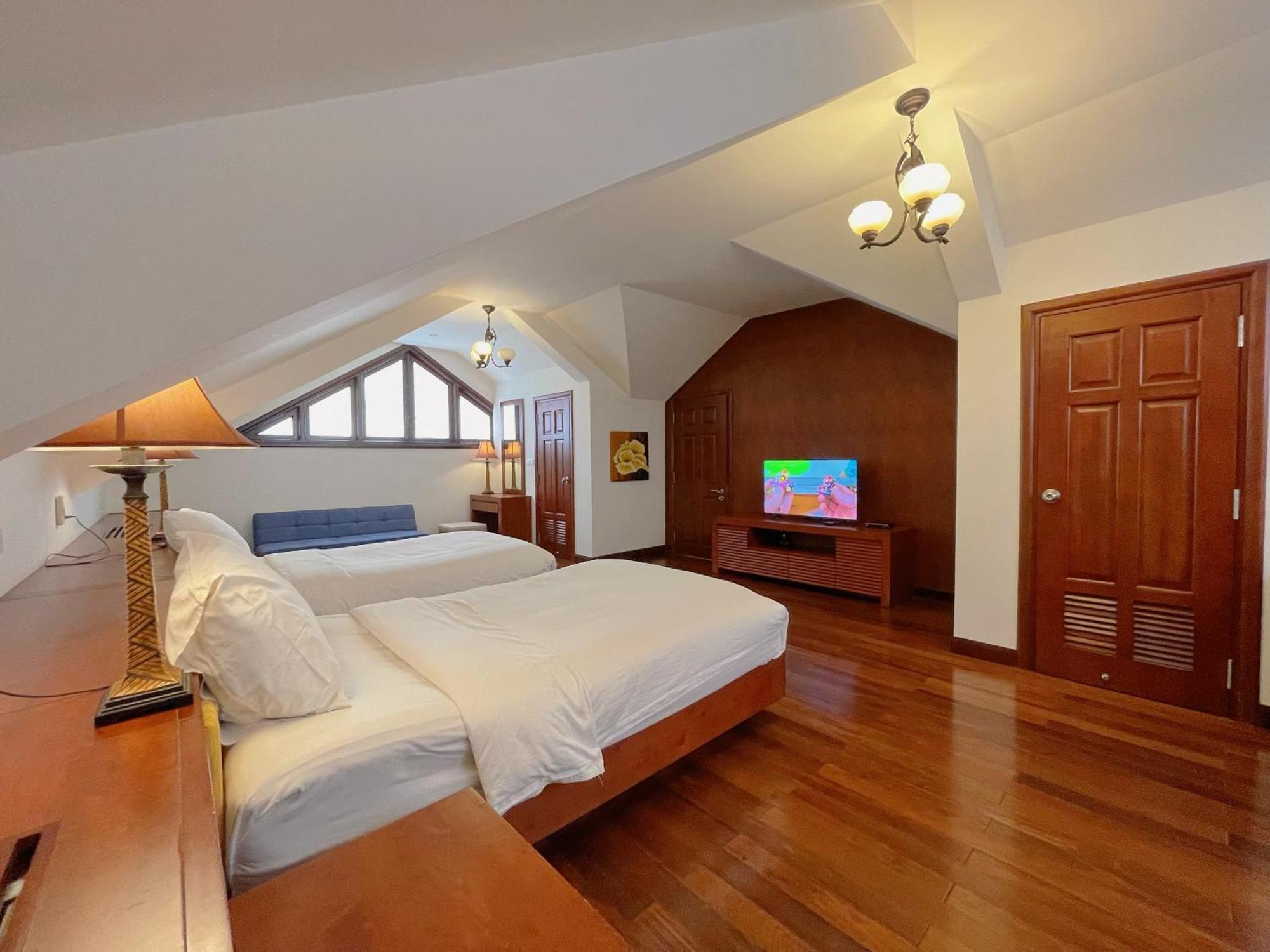 Tropical Pool Villas Da Nang Exterior photo