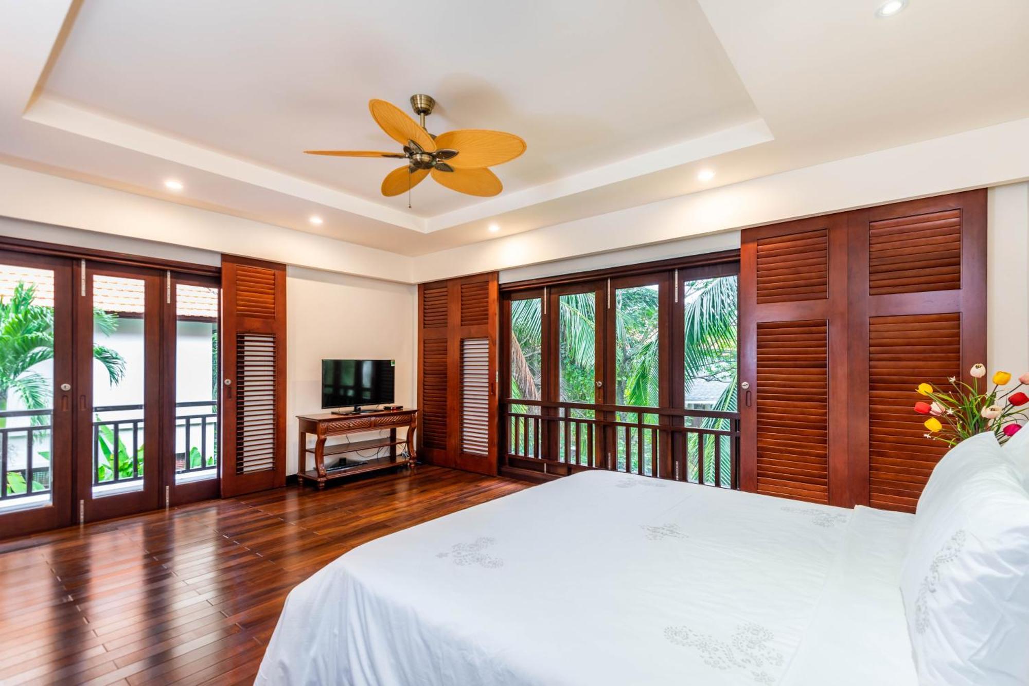 Tropical Pool Villas Da Nang Exterior photo